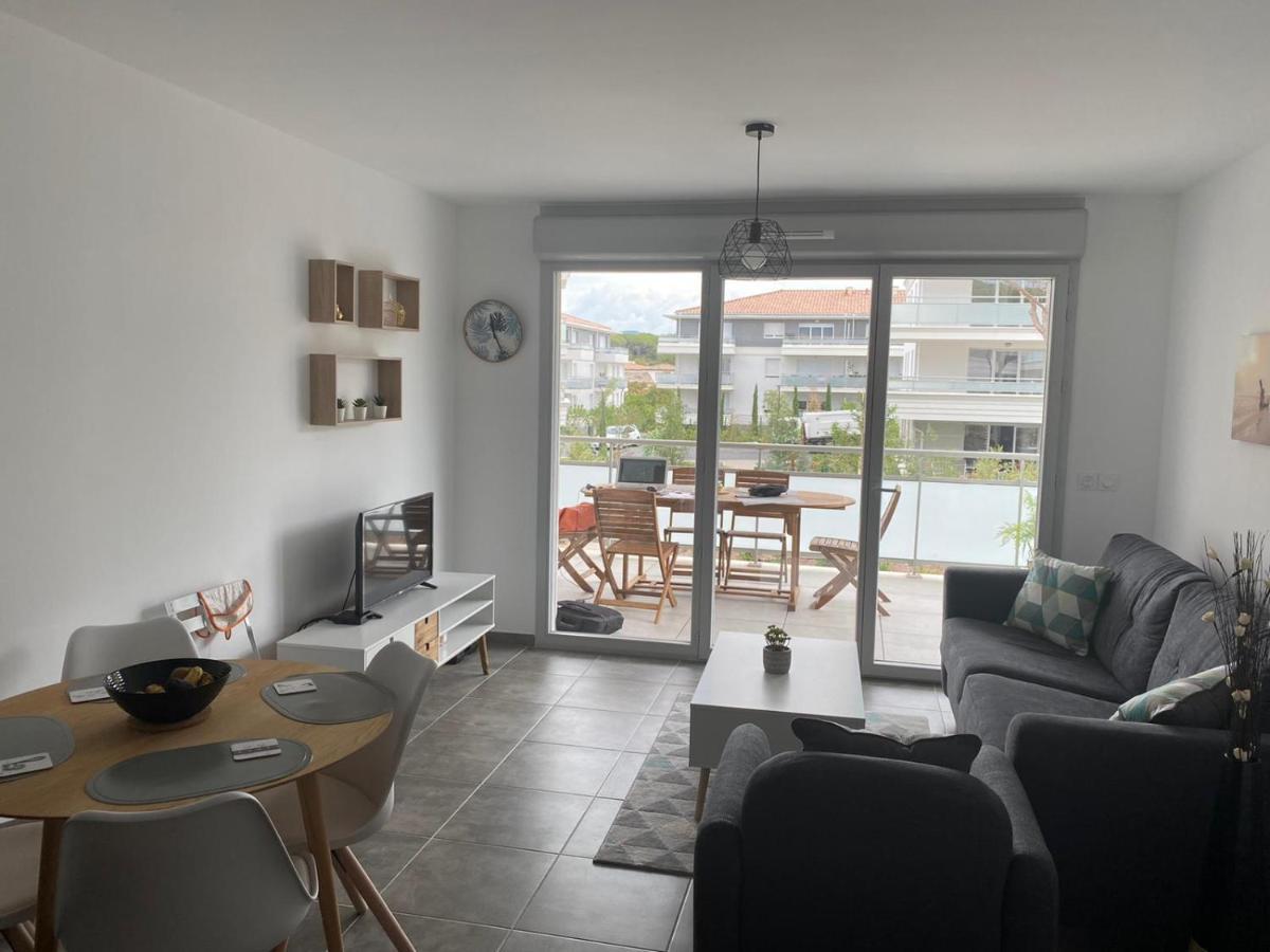 Appartement Neuf Moderne Avec Piscine Пюже-сюр-Аржан Экстерьер фото